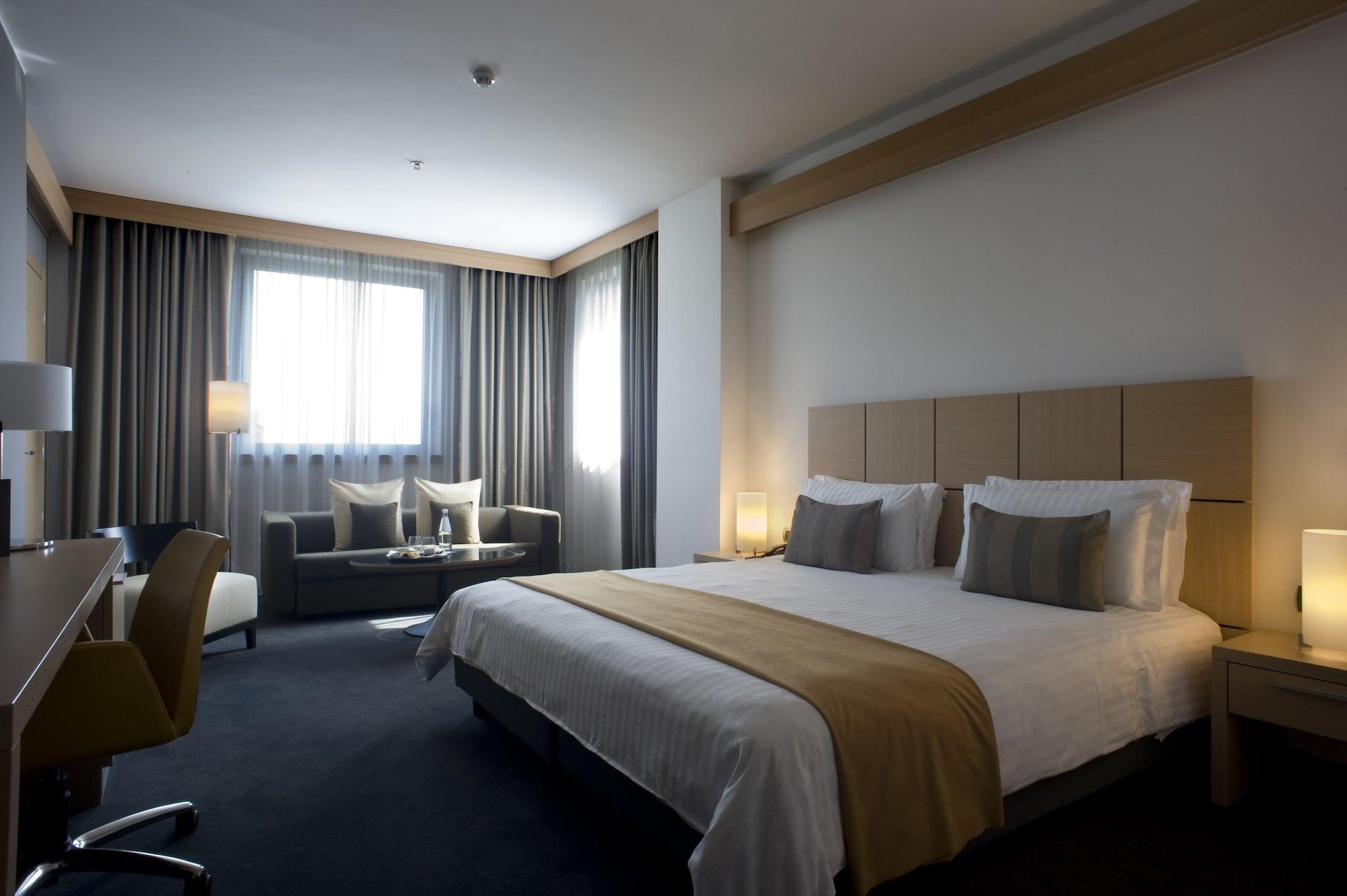 Hotel Domina Milano Fiera Novate Milanese Exterior foto
