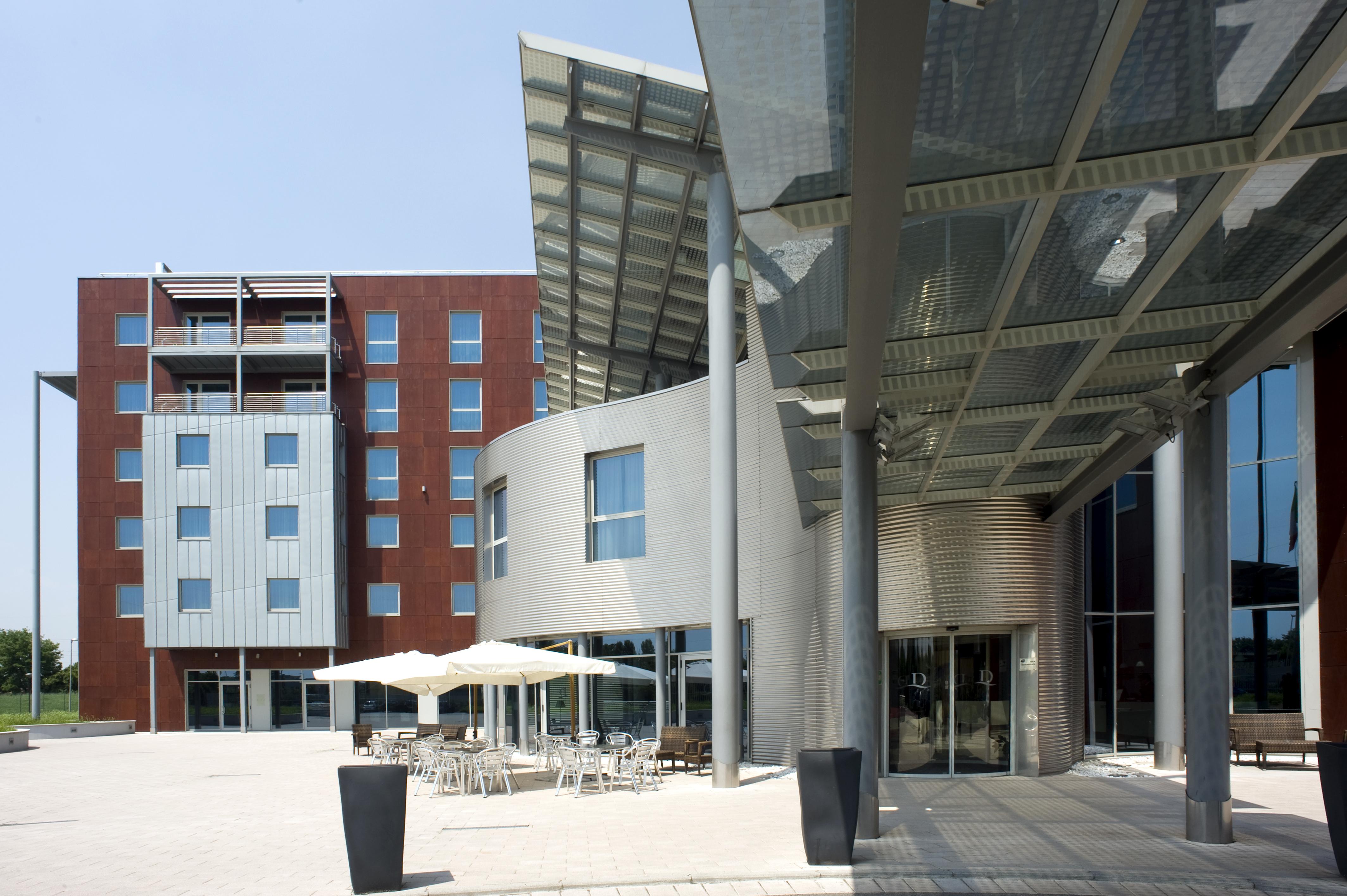 Hotel Domina Milano Fiera Novate Milanese Exterior foto